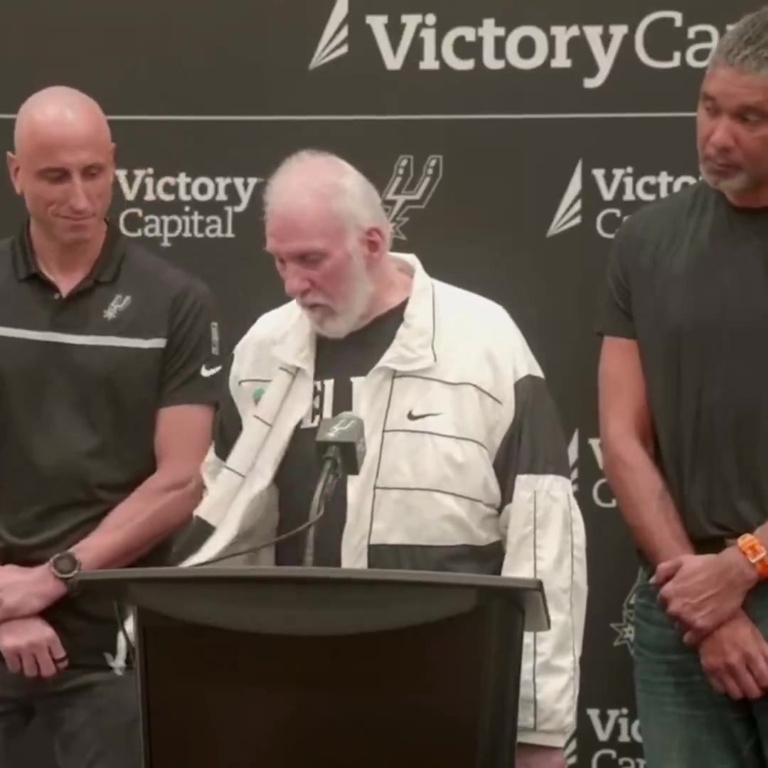 DB真人旗舰中风后遗症明显！脱衣需邓肯协助 波波仍打趣：我不是教练 是老大