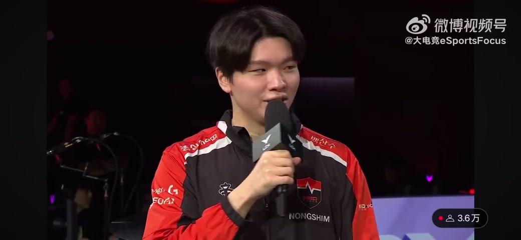 DB视讯官网Kingen：第一局对线没有照预想 幸亏Doran用了闪现弥补了我的劣势